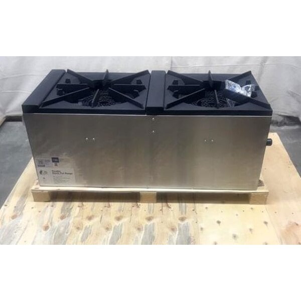 Scratch and Dent Cooking Performance Group CPG-DSPR-N Natural Gas Stock Pot Range - 160,000 BTU