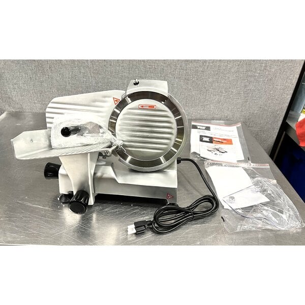 Scratch and Dent Backyard Pro SL109E Butcher Series 9" Manual Gravity Feed Meat Slicer - 120V