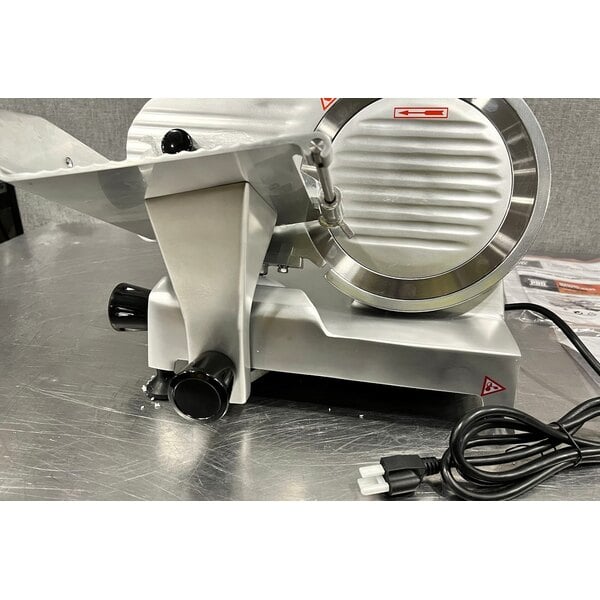 Scratch and Dent Backyard Pro SL109E Butcher Series 9" Manual Gravity Feed Meat Slicer - 120V