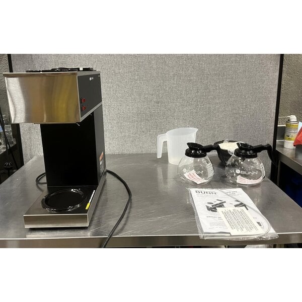 Scratch and Dent Bunn 33200.0015 VPR Black 12 Cup Pourover Coffee Brewer with 1 Upper and 1 Lower Warmer and 2 Glass Decanters - 120V