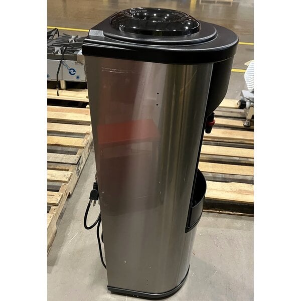 Scratch and Dent Oasis 504559C BTSA1SHS 5 Gallon Artesian Stainless Steel Hot / Cold Top Load Water Cooler