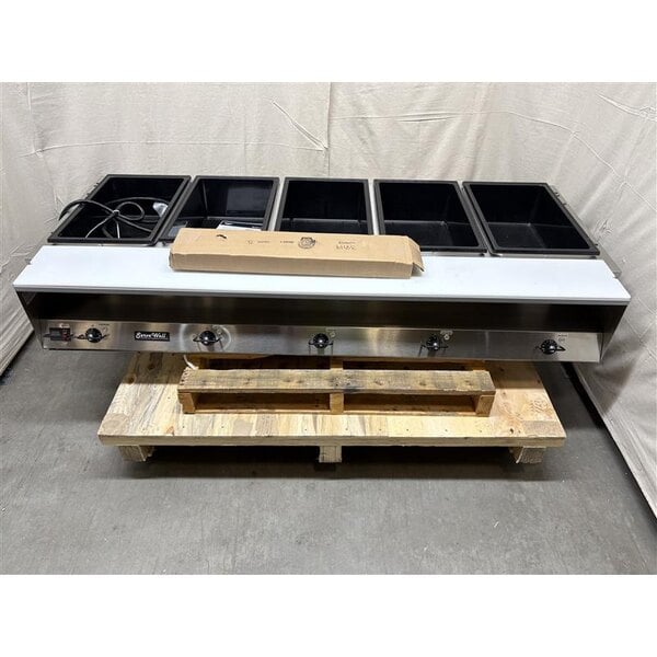 Scratch and Dent Vollrath 38119 ServeWell® Electric Five Pan Hot Food Table 208/240V - Sealed Well