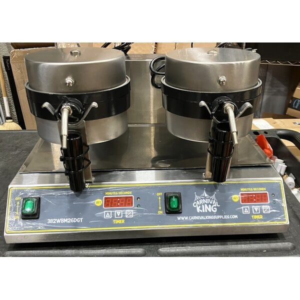 Scratch and Dent Carnival King WBM26DGT Non-Stick Double Belgian Waffle Maker with Digital Timer and Temperature Controls - 120V
