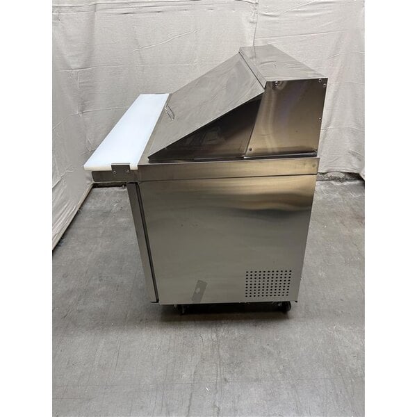 Scratch and Dent Avantco APT-48M-HC 47" 2 Door Mega Top Refrigerated Sandwich Prep Table