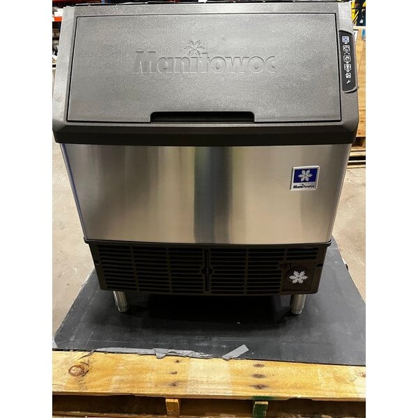 Scratch and Dent Manitowoc UDP0310A-161B NEO 30" Air Cooled Undercounter Full Dice Cube Ice Machine with 119 lb. Bin - 115V, 315 lb.