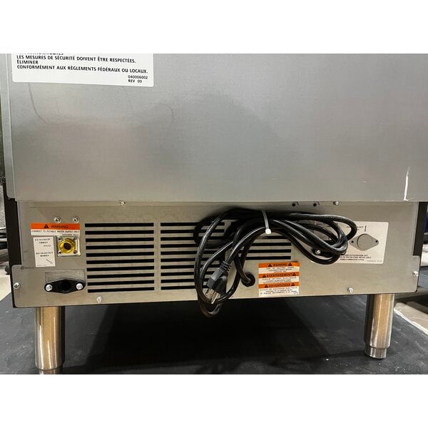 Scratch and Dent Manitowoc UDP0310A-161B NEO 30" Air Cooled Undercounter Full Dice Cube Ice Machine with 119 lb. Bin - 115V, 315 lb.