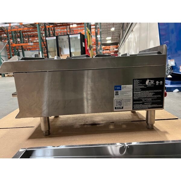 Scratch and Dent Cooking Performance Group R-CPG-12-NL 2 Burner Gas Countertop Range / Hot Plate - 44,000 BTU