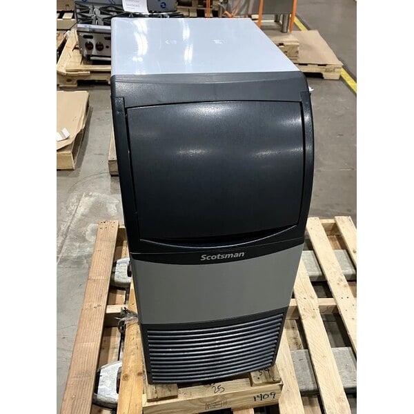 Scratch and Dent Scotsman UN0815AX-1 15" Air-Cooled Undercounter Nugget Ice Machine with 36 lb. Bin