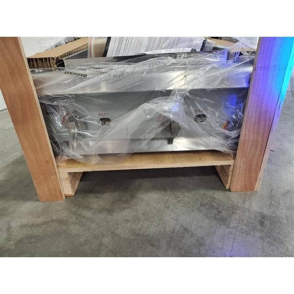 Scratch and Dent Cooking Performance Group GM-CPG-24-NL 24" Gas Countertop Griddle with Manual Controls - 60,000 BTU