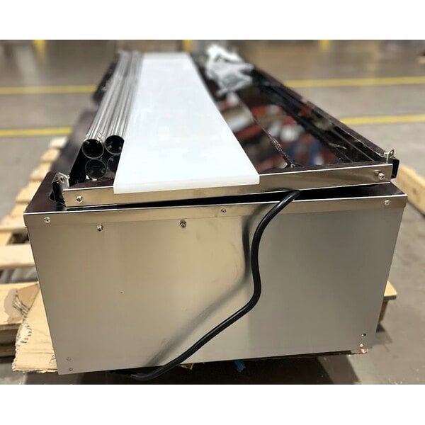 Scratch and Dent Avantco STE-4SA Four Pan Open Well Electric Steam Table with Undershelf - 120V, 2000W