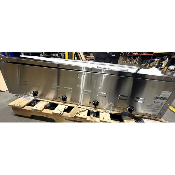 Scratch and Dent Avantco STE-4SA Four Pan Open Well Electric Steam Table with Undershelf - 120V, 2000W