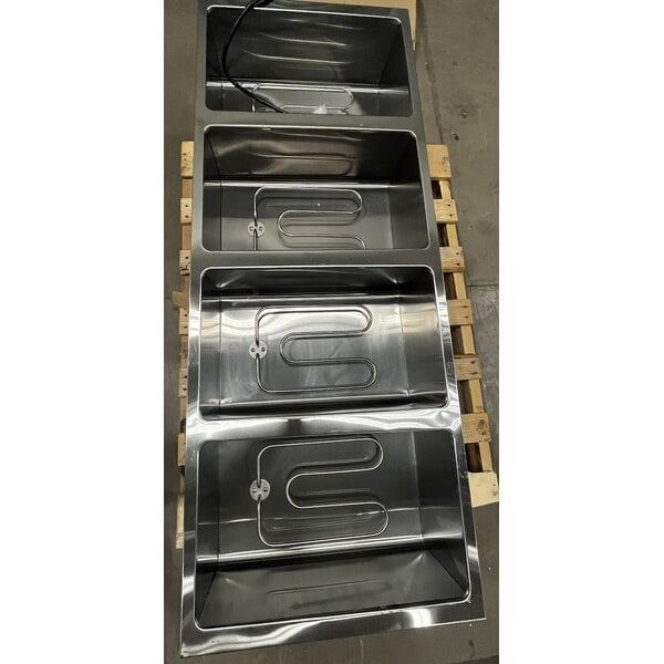 Scratch and Dent Avantco STE-4SA Four Pan Open Well Electric Steam Table with Undershelf - 120V, 2000W