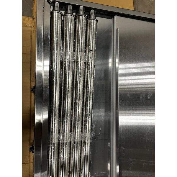 Scratch and Dent Avantco STE-4SH Four Pan Open Well Electric Steam Table with Undershelf - 208/240V, 3000W