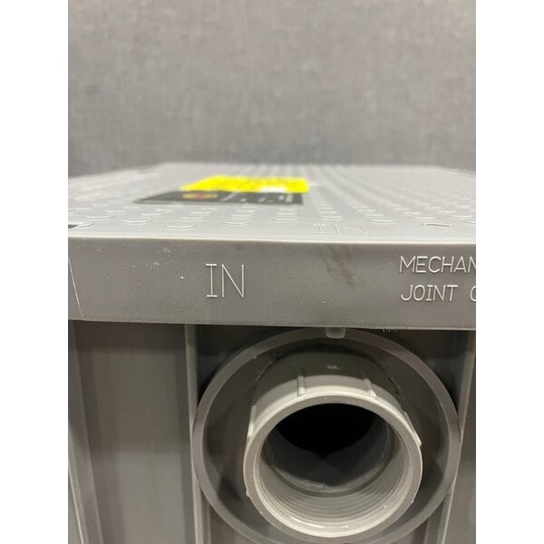 Scratch and Dent Endura 3920A02T 40 lb. 20 GPM Grease Trap with 2" Threaded Connections