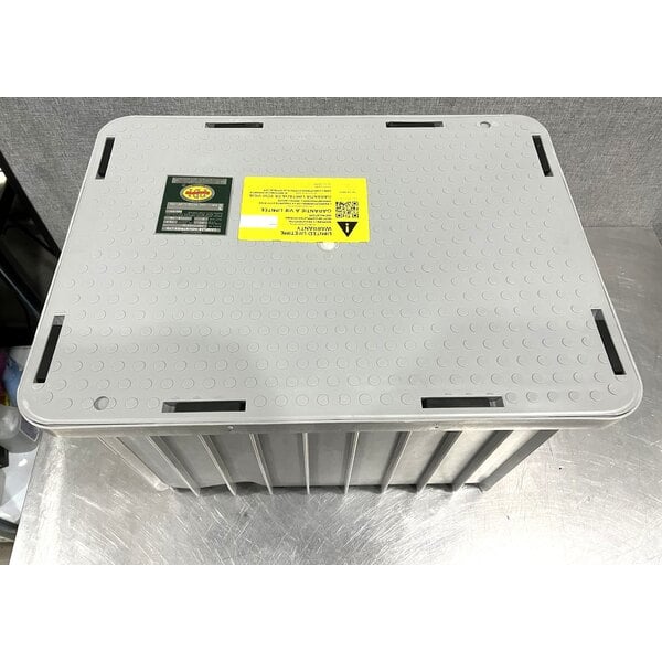 Scratch and Dent Endura 3920A02T 40 lb. 20 GPM Grease Trap with 2" Threaded Connections