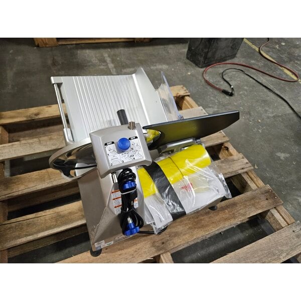 Scratch and Dent Vollrath 40951 12" Medium Duty Meat Slicer - 2/5 hp