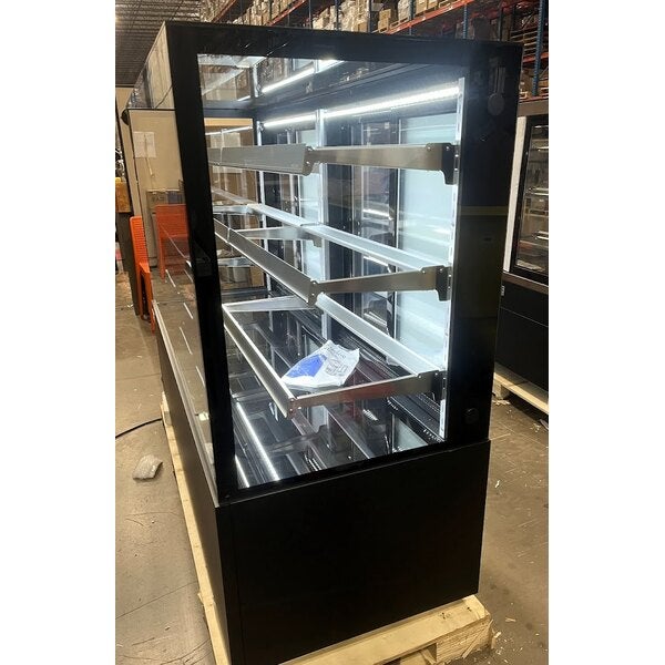 Scratch and Dent Avantco BCFD-72 70 7/8" Black Square Dry Bakery Display Case with LED Lighting