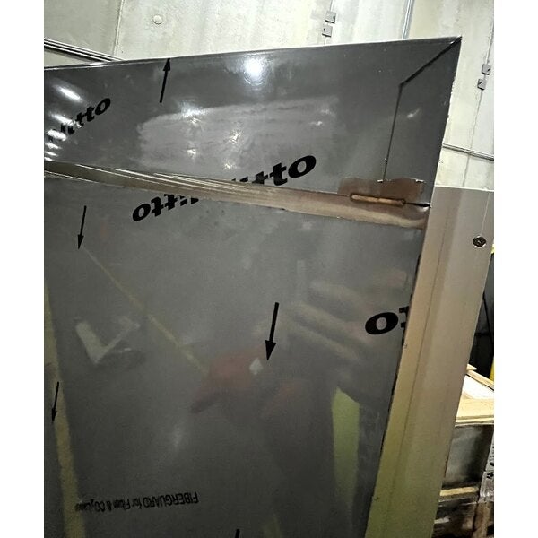 Scratch and Dent Avantco HPESDC-1836 Full Size Vacuum-Insulated Heated Holding / Proofing Cabinet with Clear Dutch Doors - 120V