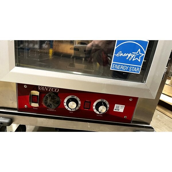 Scratch and Dent Avantco HPESDC-1836 Full Size Vacuum-Insulated Heated Holding / Proofing Cabinet with Clear Dutch Doors - 120V