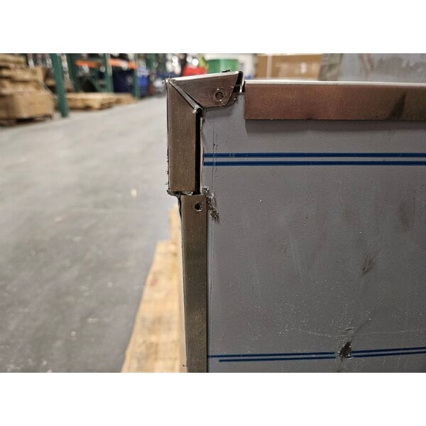 Scratch and Dent Regency 21" x 36" Underbar Ice Bin with 10 Circuit Post-Mix Cold Plate and Bottle Holders - 79 lb.