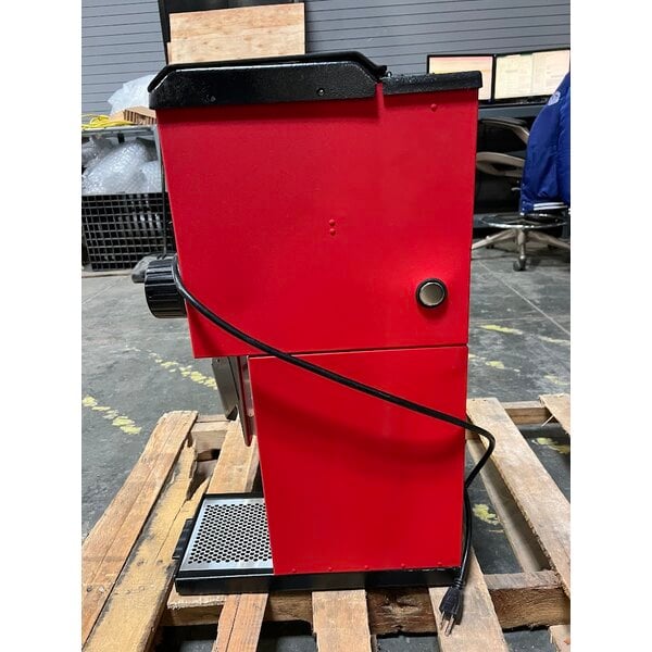 Scratch and Dent Bunn 22100.0001 G3 HD 3 lb. Red Bulk Coffee Grinder