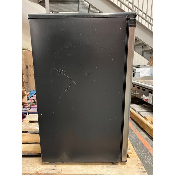 Scratch and Dent Danby DAR044A4BSLDD Designer 4.4 Cu. Ft. Stainless Steel Solid Door Reach-In Refrigerator