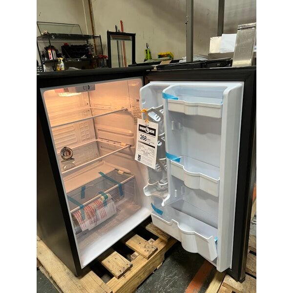 Scratch and Dent Danby DAR044A4BSLDD Designer 4.4 Cu. Ft. Stainless Steel Solid Door Reach-In Refrigerator