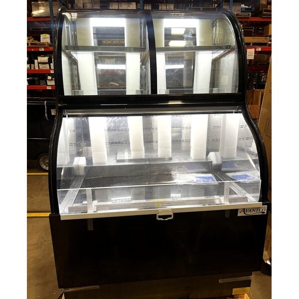 Scratch and Dent Avantco CAC-36 35 3/8" Black Curved Dual Service Refrigerated Air Curtain Merchandiser - 115V