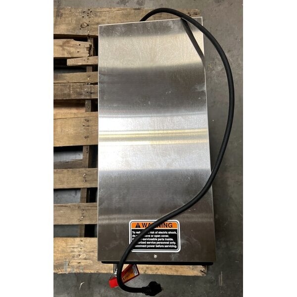 Scratch and Dent Bunn 38700.0010 Axiom DV-APS Airpot Coffee Brewer - 120V/208-240V