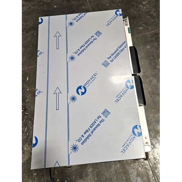 Scratch and Dent Beverage-Air UCR34HC 34" Shallow Depth Low Profile Undercounter Refrigerator