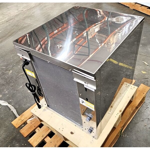 Scratch and Dent Avantco Ice MN-522-A 22" Air Cooled Modular Nugget Ice Machine - 550 lb.