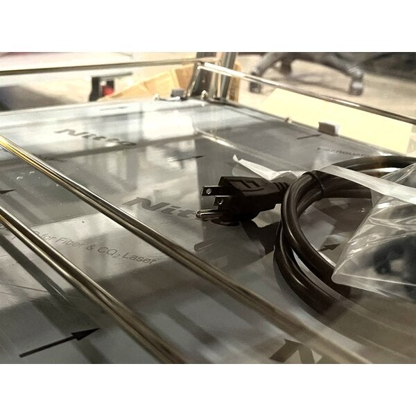 Scratch and Dent Hatco GRHD-3PD Stainless Steel Glo-Ray 45 1/2" Full Service Dual Shelf Merchandiser