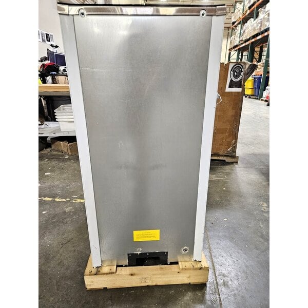 Scratch and Dent Avantco Ice BIN40022 22" Ice Storage Bin with Metallic Alloy Exterior - 383 lb.