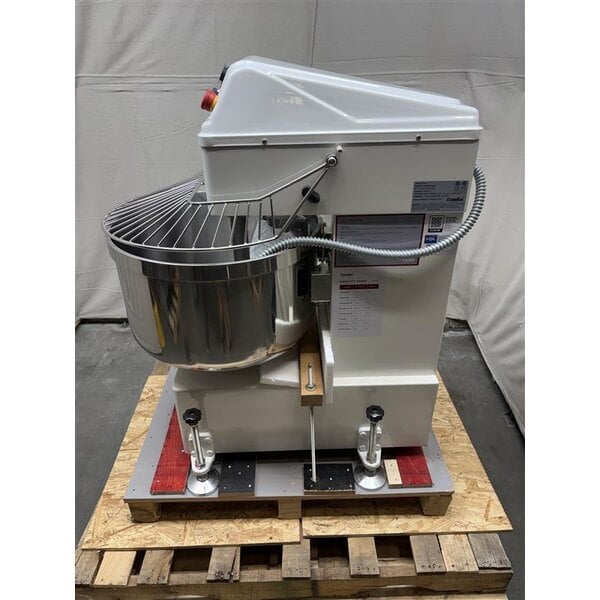 Scratch and Dent Estella SM80 80 Qt. / 116 lb. Two-Speed Spiral Dough Mixer - 220V, 3 Phase, 4 1/4 HP