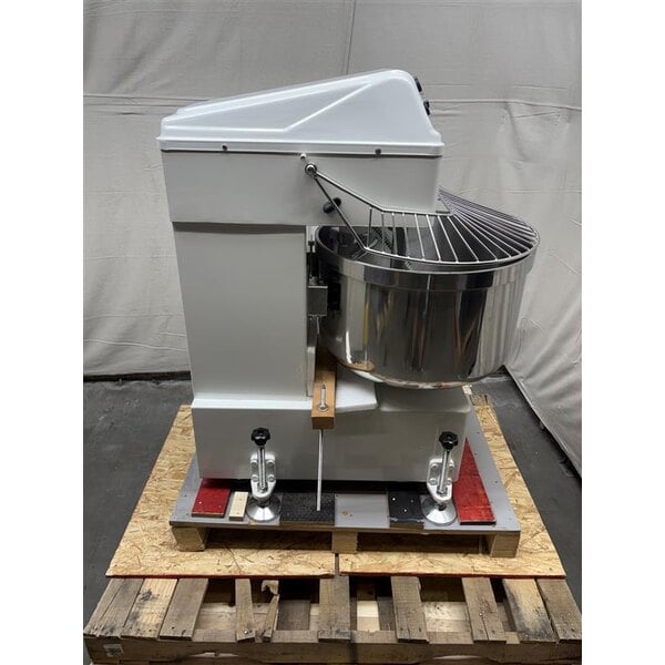 Scratch and Dent Estella SM80 80 Qt. / 116 lb. Two-Speed Spiral Dough Mixer - 220V, 3 Phase, 4 1/4 HP