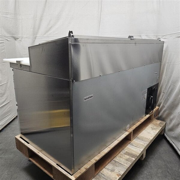 Scratch and Dent Avantco SSPPT-2C 68" 4 Drawer Refrigerated Pizza Prep Table