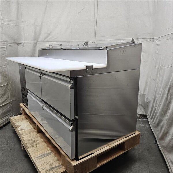 Scratch and Dent Avantco SSPPT-2C 68" 4 Drawer Refrigerated Pizza Prep Table