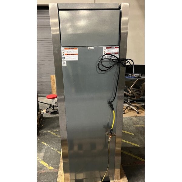 Scratch and Dent True STG1R-1S-HC Spec Series 27 1/2" Solid Door Reach-In Refrigerator