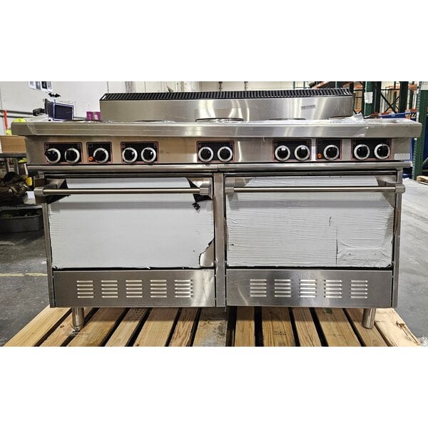 Scratch and Dent Garland SS684 Sentry Series 10 Sealed Burner Electric Restaurant Range with 2 Standard Ovens - 240V, 1 Phase, 33 kW