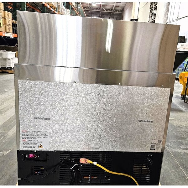 Scratch and Dent Avantco SS-PT-36M-HC 36" 2 Door Mega Top Stainless Steel Refrigerated Sandwich Prep Table