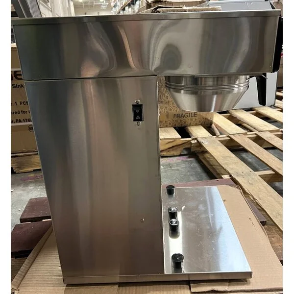 Scratch and Dent Bunn 38700.0013 Axiom APS Twin Airpot Coffee Brewer - 120/240V