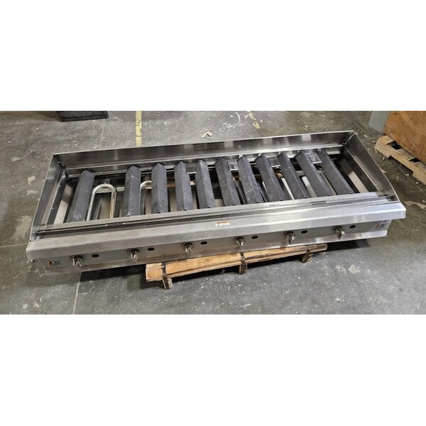 Scratch and Dent Cooking Performance Group CR-CPG-72-NL 72" Gas Radiant Charbroiler - 240,000 BTU