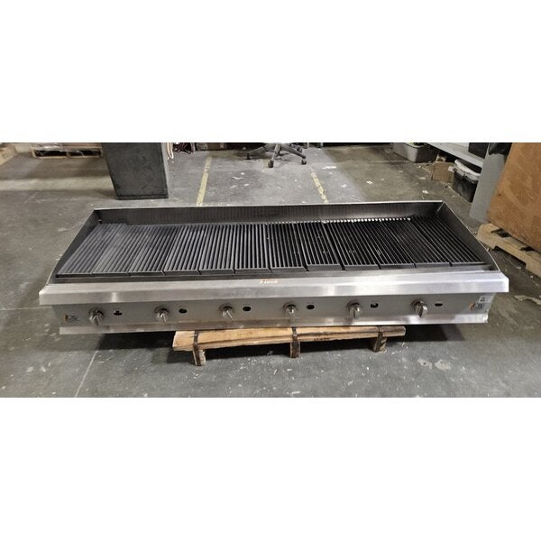 Scratch and Dent Cooking Performance Group CR-CPG-72-NL 72" Gas Radiant Charbroiler - 240,000 BTU