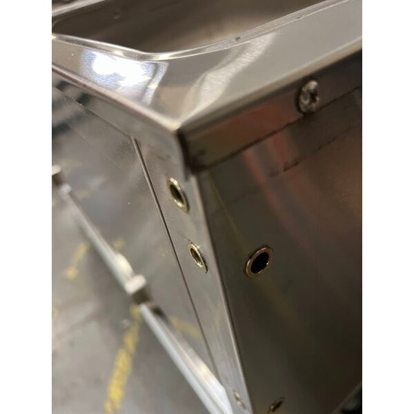 Scratch and Dent ServIt EST-4WS Four Pan Sealed Well Electric Steam Table with Adjustable Undershelf - 120V, 2000W