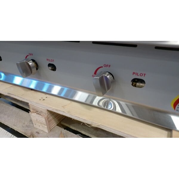 Scratch and Dent Cooking Performance Group CL-CPG-36-NL 36" Gas Countertop Lava Briquette Charbroiler - 120,000 BTU