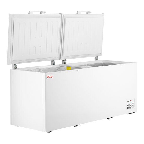 Scratch and Dent Galaxy CF25HC Commercial Chest Freezer - 23.6 cu.ft.