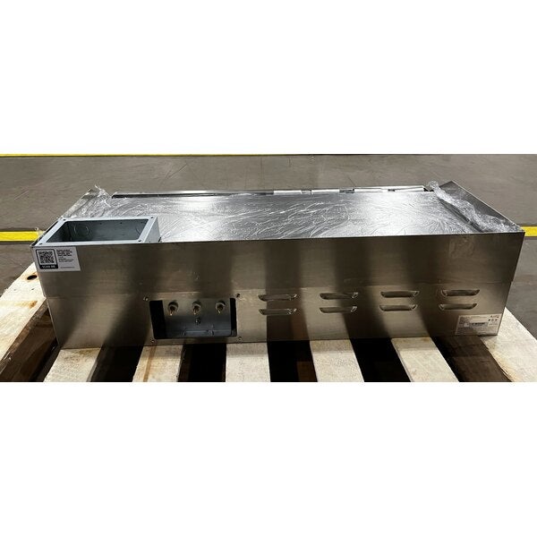 Scratch and Dent Avantco EG36N 36" Electric Countertop Griddle - 208/240V, 7488W-10080W