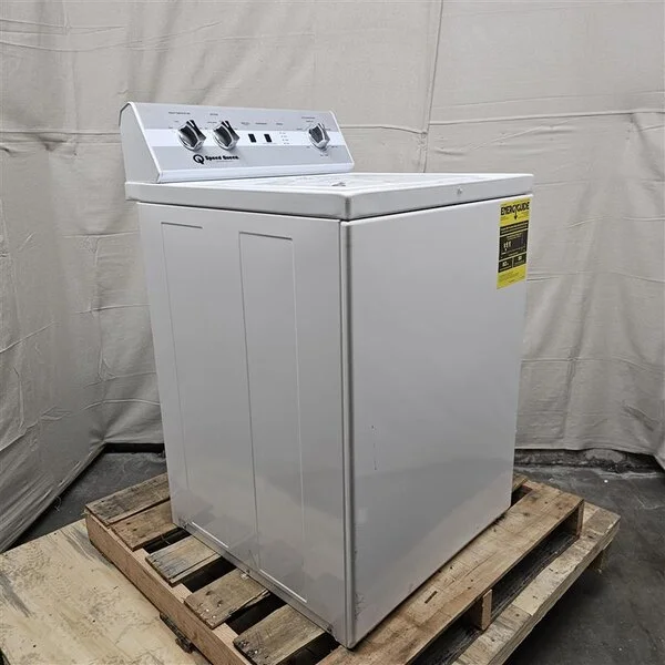Scratch and Dent Speed Queen TC5003WN 3.2 cu. ft. 27" Top Load Washer with Classic Clean - Free Use