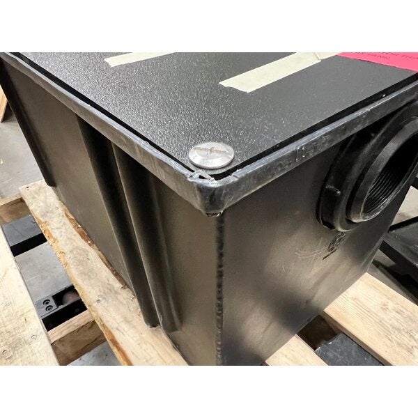 Scratch and Dent Ashland PolyTrap 4825 50 lb. Grease Trap with Threaded Connections