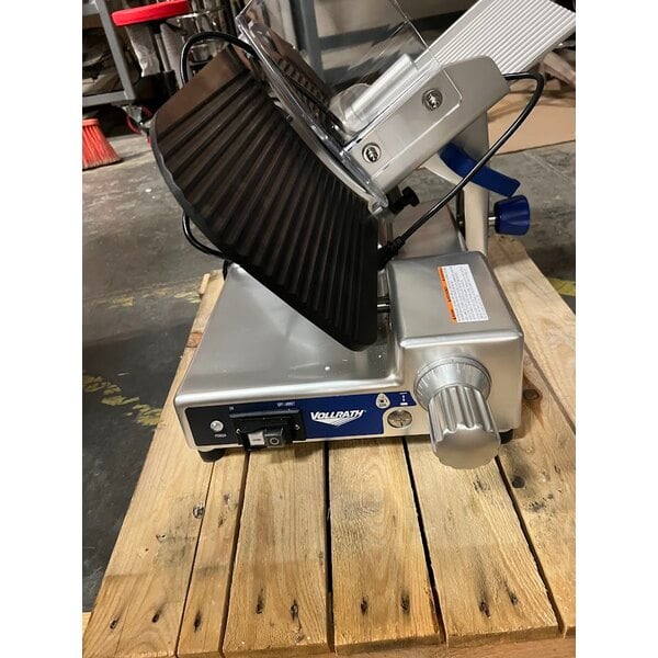 Scratch and Dent Vollrath 40952 12" Heavy Duty Meat Slicer with Safe Blade Removal System - 1/2 hp